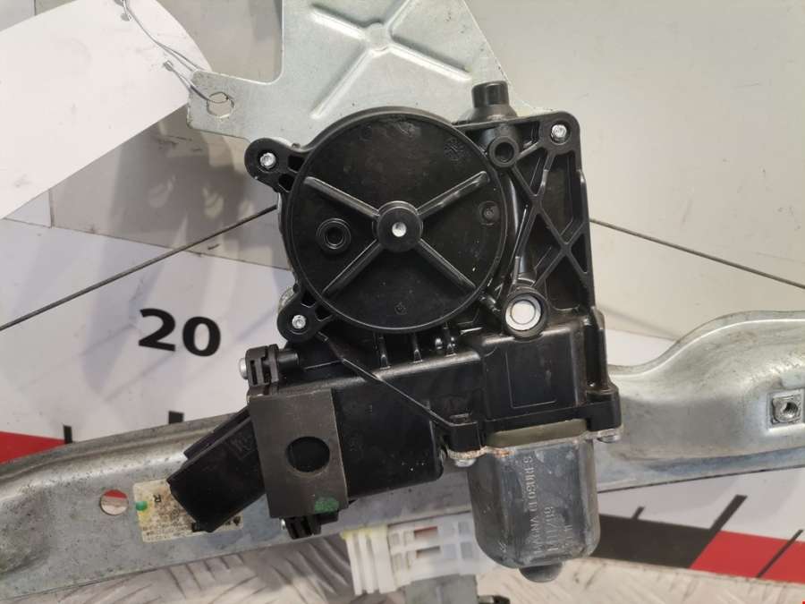 Стеклоподъемник электрический двери задней правой Opel Meriva B (2010-2018) Хетчбэк 5дв. 2011г. | Фото № 3 Стеклоподъемник электрический двери задней правой Opel Meriva B (2010-2018) Хетчбэк 5дв. 2011г. - Фото 3