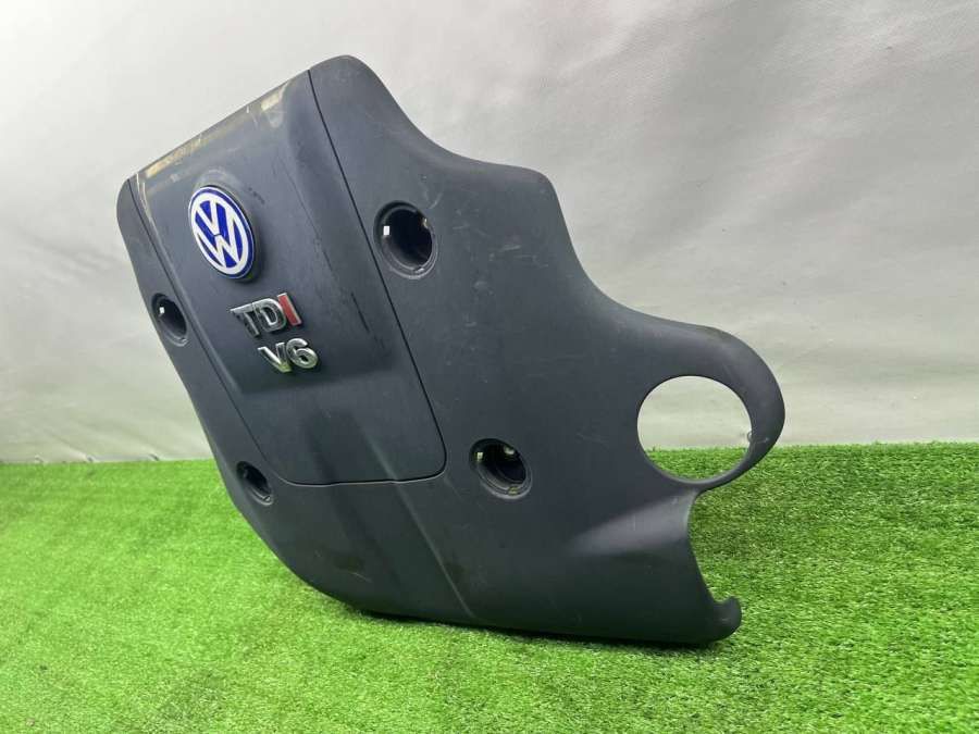 059103925C Крышка двигателя декоративная  Volkswagen Passat B5 2005г. | Фото № 4  059103925C Крышка двигателя декоративная  Volkswagen Passat B5 2005г. - Фото 4