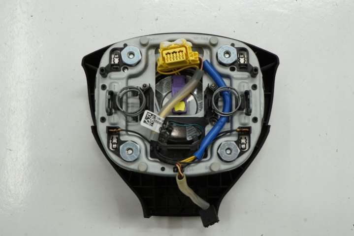 1K0880201BT Подушка безопасности Volkswagen Golf 5 поколение (2004-2009) 2004г. | Фото № 3 1K0880201BT Подушка безопасности Volkswagen Golf 5 поколение (2004-2009) 2004г. - Фото 3