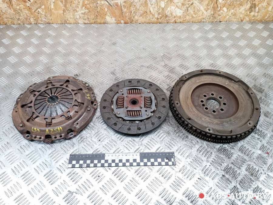 323051510990026 Комплект сцепления  Peugeot 406 2002г. | Фото № 1  323051510990026 Комплект сцепления  Peugeot 406 2002г. - Фото 1