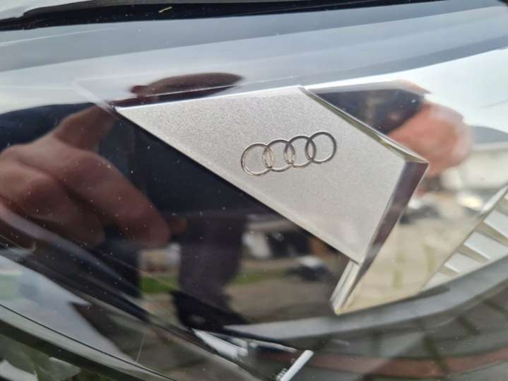 89A941033 Фара левая Audi E-tron 1 поколение (2018-2024) 2018г. | Фото № 3 89A941033 Фара левая Audi E-tron 1 поколение (2018-2024) 2018г. - Фото 3