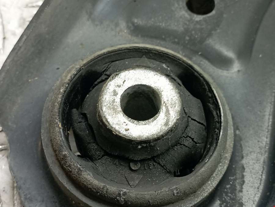 6R0407151 Рычаг передний левый Skoda Fabia 2 (5J) (2007-2014) Универсал 2009г. | Фото № 6 6R0407151 Рычаг передний левый Skoda Fabia 2 (5J) (2007-2014) Универсал 2009г. - Фото 6