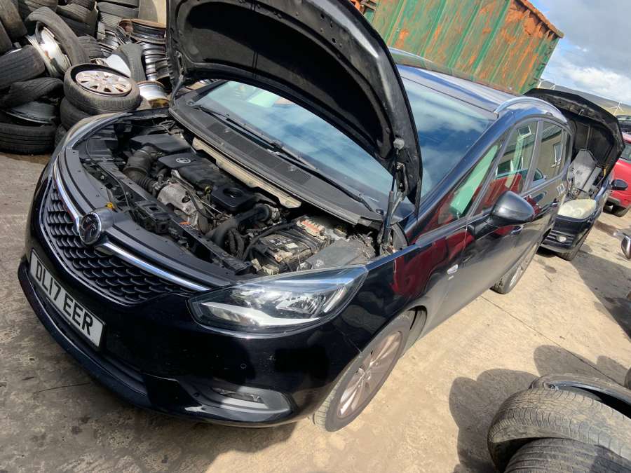 Защита арок (защита крыла, подкрылок) задняя левая  OPEL ZAFIRA C 0000г. | Фото № 5   Защита арок (защита крыла, подкрылок) задняя левая  OPEL ZAFIRA C 0000г. - Фото 5