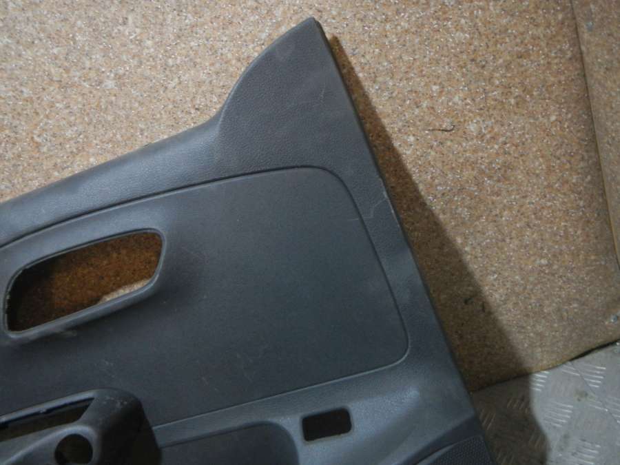 6RU867011 Обшивка двери передней левой Volkswagen Polo 0000г. | Фото № 3 6RU867011 Обшивка двери передней левой Volkswagen Polo 0000г. - Фото 3