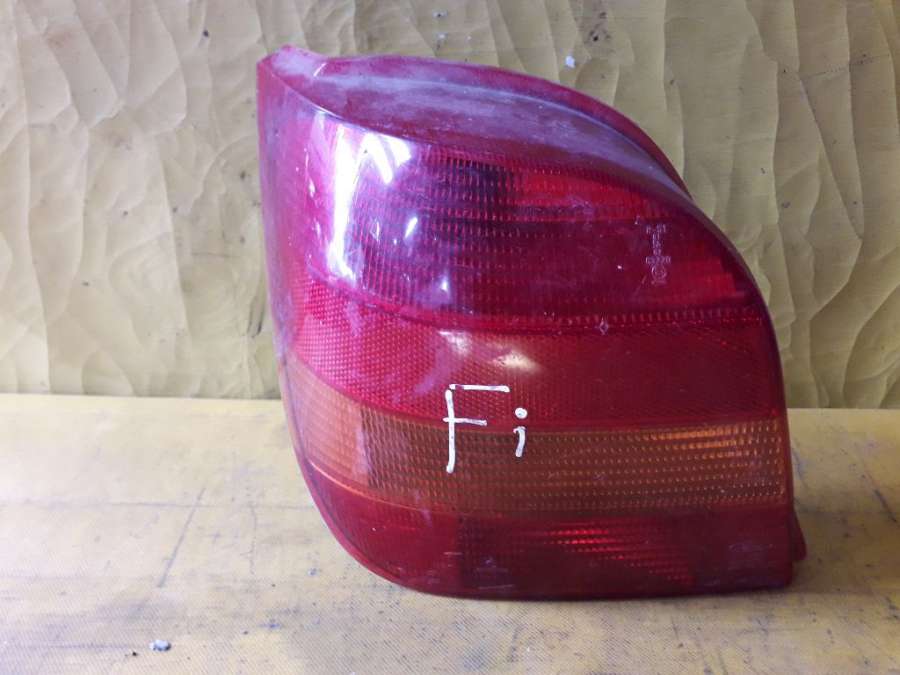 Фонарь задний левый Ford Fiesta 3 поколение (1989-1996) 1994г. | Фото № 1 Фонарь задний левый Ford Fiesta 3 поколение (1989-1996) 1994г. - Фото 1