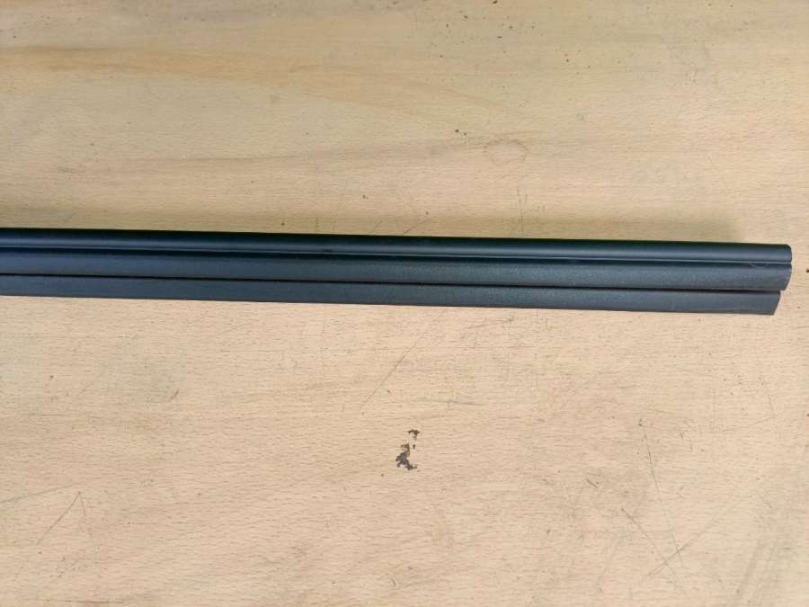 Молдинг стекла двери передней правой внутренний Chrysler Grand Voyager 4 2004г. | Фото № 2 Молдинг стекла двери передней правой внутренний Chrysler Grand Voyager 4 2004г. - Фото 2