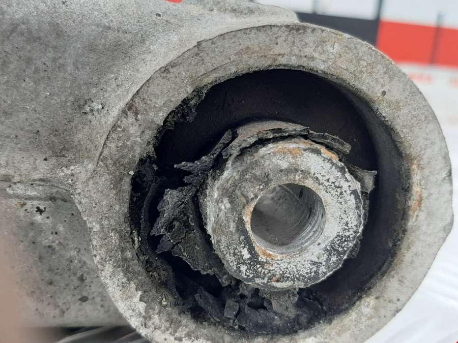 Рычаг задней подвески BMW X5 (E53) (1999-2006) Внедорожник 5дв. 2002г. | Фото № 4 Рычаг задней подвески BMW X5 (E53) (1999-2006) Внедорожник 5дв. 2002г. - Фото 4