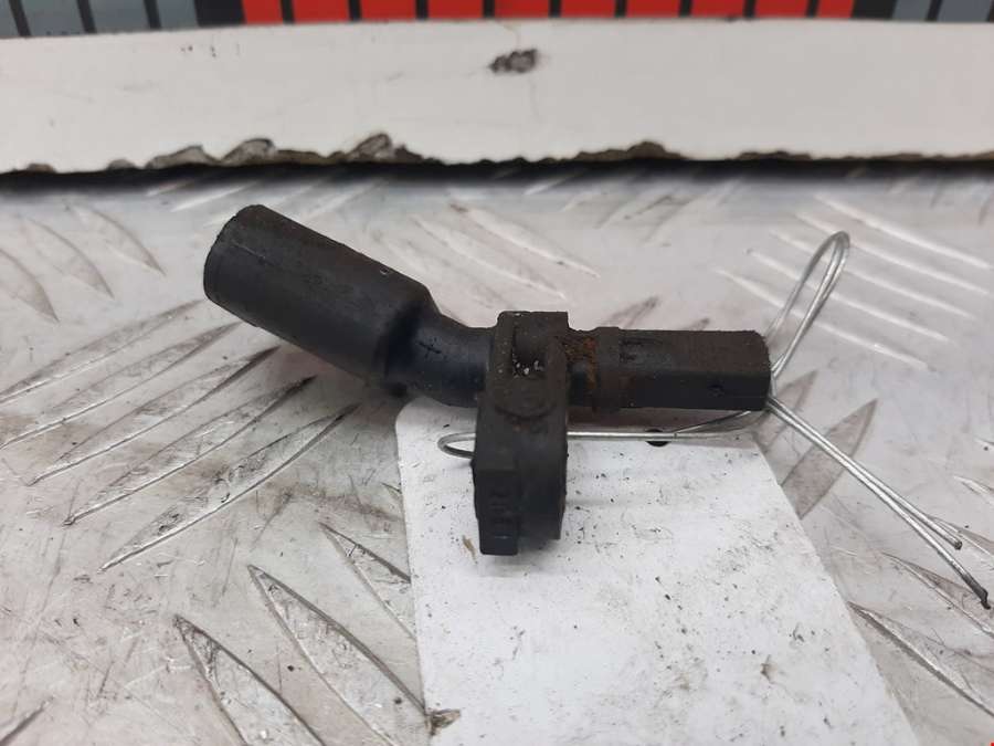 Датчик ABS передний Skoda Fabia 2 (5J) (2007-2014) Хетчбэк 5дв. 2011г. | Фото № 3 Датчик ABS передний Skoda Fabia 2 (5J) (2007-2014) Хетчбэк 5дв. 2011г. - Фото 3