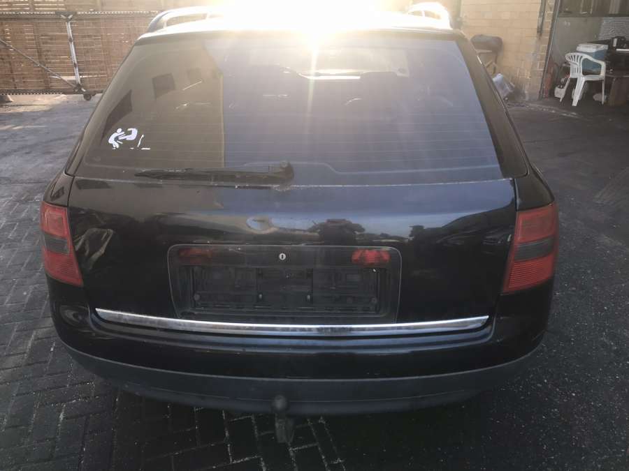 Замок двери задней левой Audi A6 C5 (1997-2005) Универсал 2000г. | Фото № 7 Замок двери задней левой Audi A6 C5 (1997-2005) Универсал 2000г. - Фото 7