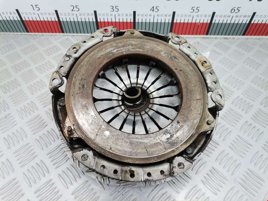 Маховик (демпфер сцепления) Nissan Note (E11) (2005-2013) Минивэн 2006г. | Фото № 6 Маховик (демпфер сцепления) Nissan Note (E11) (2005-2013) Минивэн 2006г. - Фото 6