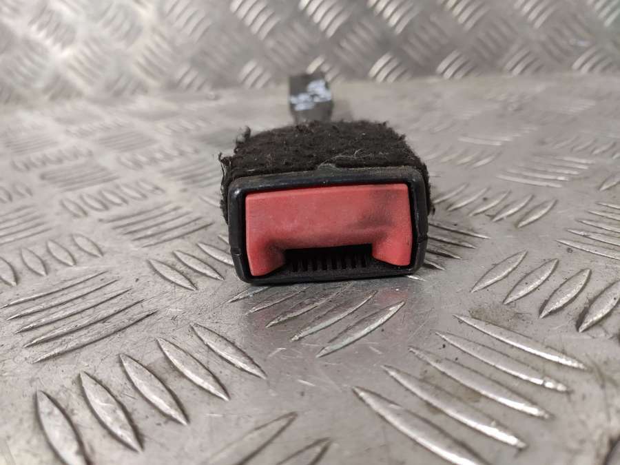 2K0857877L Замок ремня безопасности Volkswagen Caddy 3 2012г. | Фото № 1 2K0857877L Замок ремня безопасности Volkswagen Caddy 3 2012г. - Фото 1