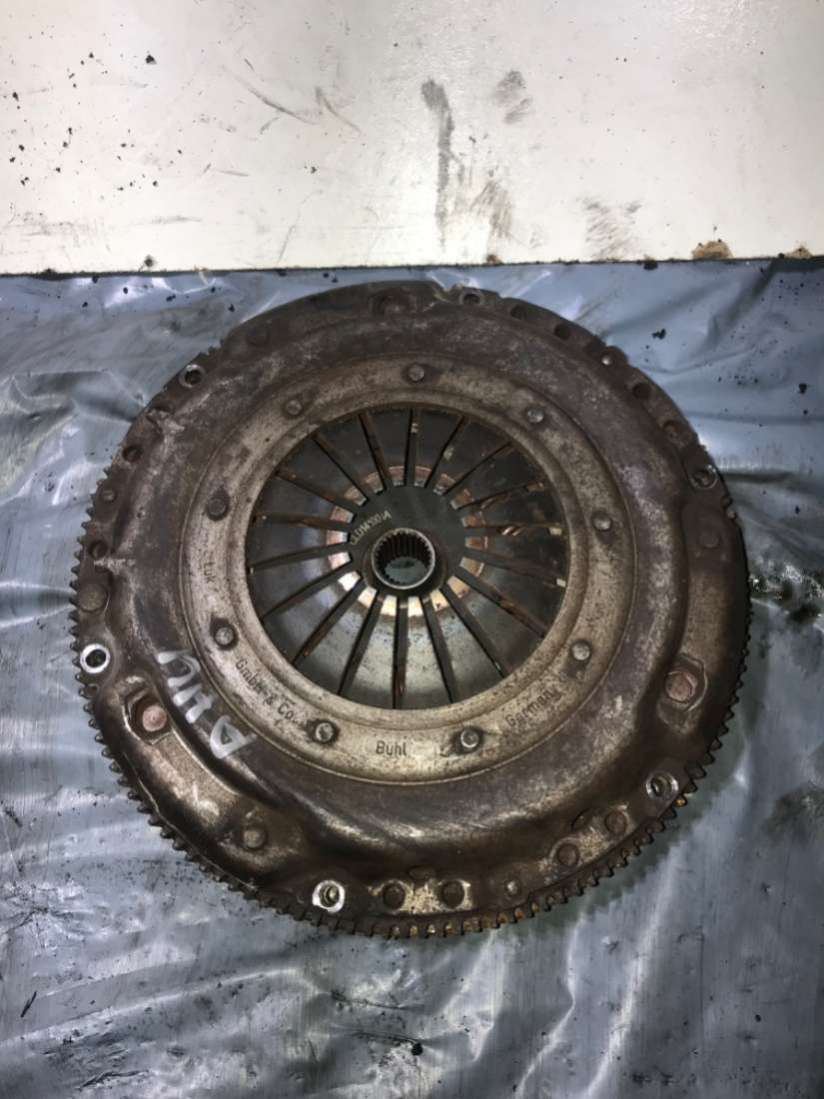037105273c. 037105273c