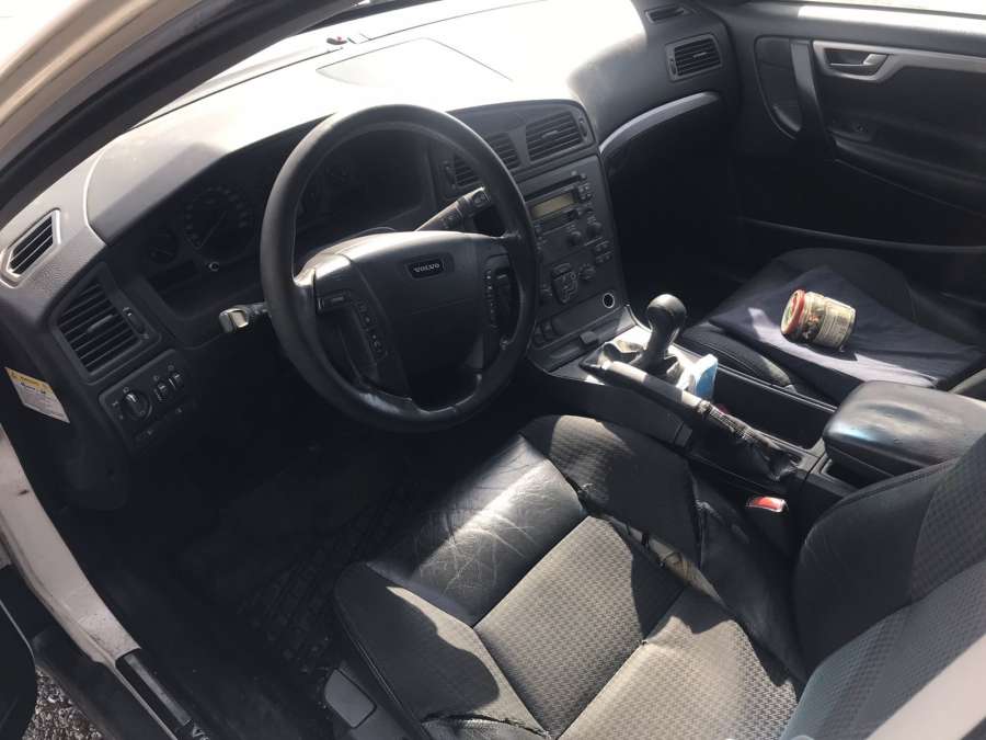 8624246 Поводок стеклоочистителя передний правый Volvo V70 2 (2000-2007) Универсал 2002г. | Фото № 8 8624246 Поводок стеклоочистителя передний правый Volvo V70 2 (2000-2007) Универсал 2002г. - Фото 8