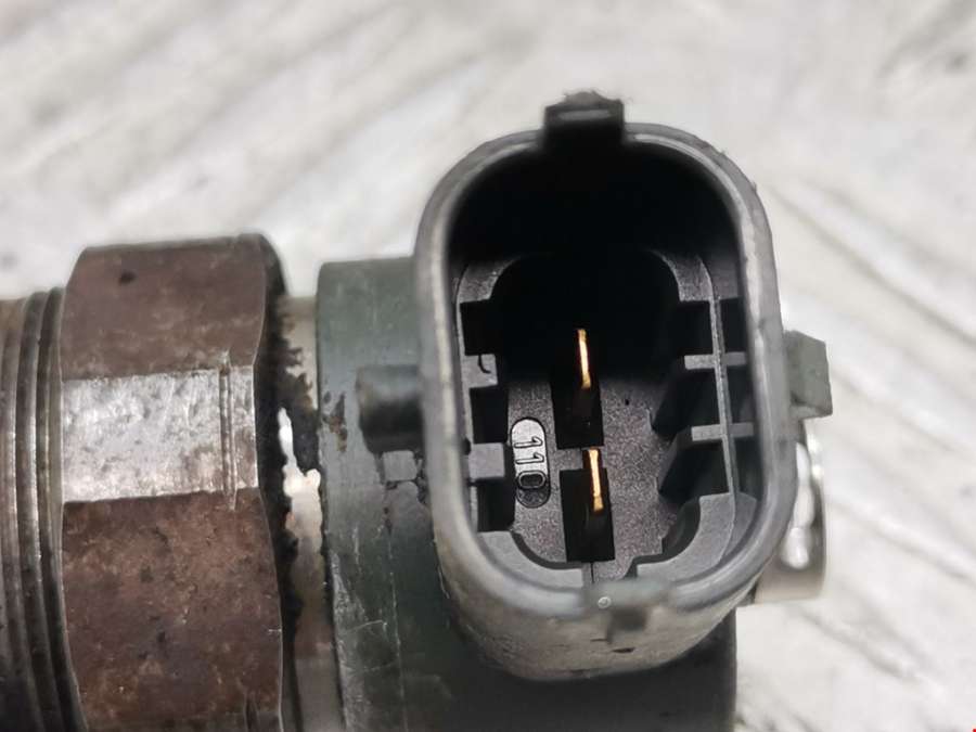 0445110159 Форсунка дизельная электрическая Opel Vectra C (2002-2008) Универсал 2005г. | Фото № 4 0445110159 Форсунка дизельная электрическая Opel Vectra C (2002-2008) Универсал 2005г. - Фото 4