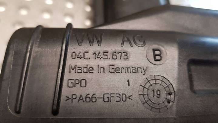 04C145673B Гофра инжектора Volkswagen Polo 5 поколение (2009-2015) 2009г. | Фото № 3 04C145673B Гофра инжектора Volkswagen Polo 5 поколение (2009-2015) 2009г. - Фото 3