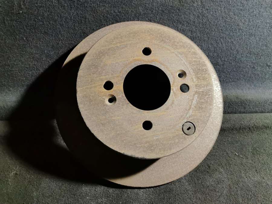 Диск тормозной задний Hyundai i20 2010г. | Фото № 1 Диск тормозной задний Hyundai i20 2010г. - Фото 1