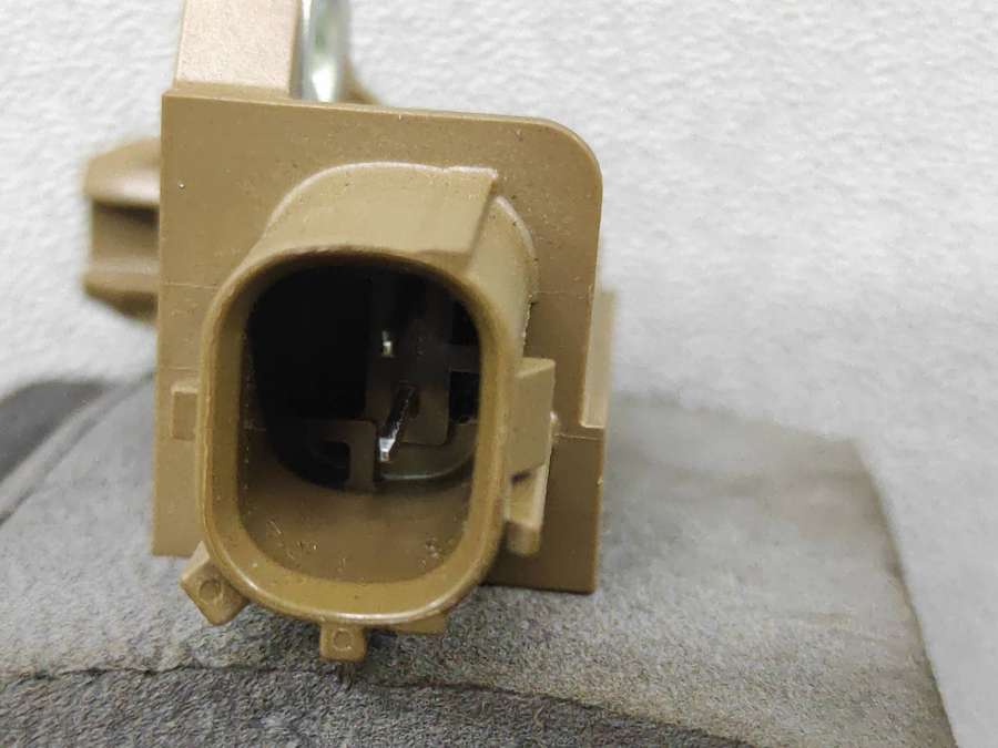 G46C57KC0A Датчик удара задний левый Mazda CX-9 внедорожник 5 дв. 2020г. | Фото № 4 G46C57KC0A Датчик удара задний левый Mazda CX-9 внедорожник 5 дв. 2020г. - Фото 4