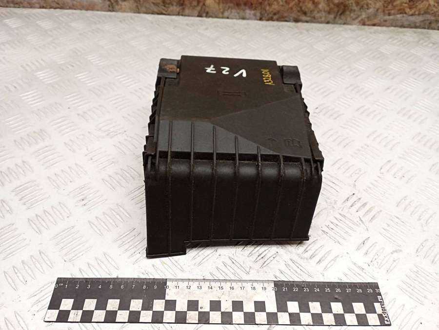 1K0937125A Блок предохранителей Volkswagen Golf 5 2006г. | Фото № 2 1K0937125A Блок предохранителей Volkswagen Golf 5 2006г. - Фото 2