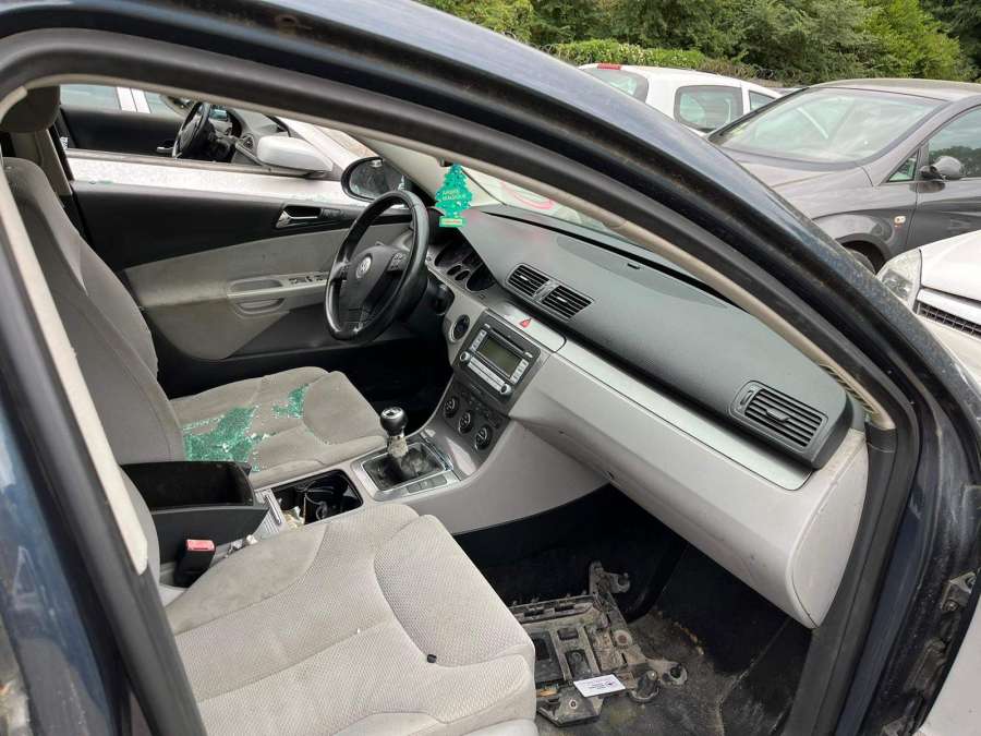 Кулак поворотный левый Volkswagen Passat 6 (2005-2010) Седан 2007г. | Фото № 7 Кулак поворотный левый Volkswagen Passat 6 (2005-2010) Седан 2007г. - Фото 7