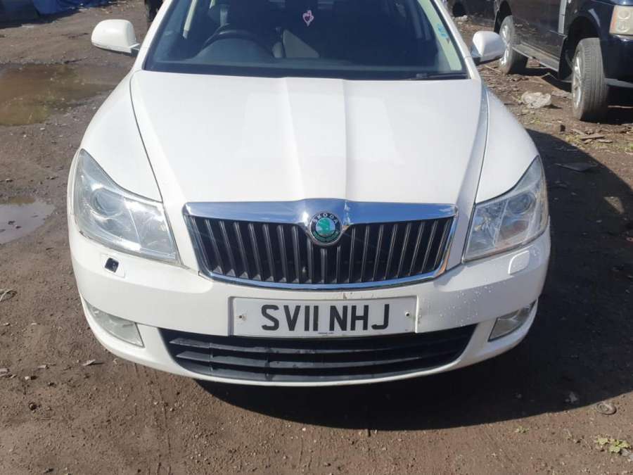 Стеклоподъемник электрический двери задней правой Skoda Octavia 1Z (2004-2013) Хетчбэк 5дв. 2011г. | Фото № 10 Стеклоподъемник электрический двери задней правой Skoda Octavia 1Z (2004-2013) Хетчбэк 5дв. 2011г. - Фото 10