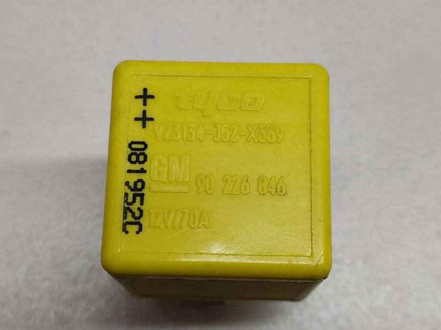 90226846V23134-J52-X369GM Реле (прочие) Renault Megane 2 2004г. | Фото № 3 90226846V23134-J52-X369GM Реле (прочие) Renault Megane 2 2004г. - Фото 3