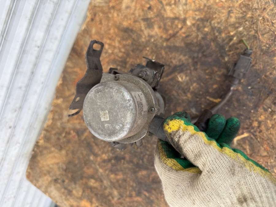 0004351301 Насос вакуумный Mercedes C W203 2003г. | Фото № 5 0004351301 Насос вакуумный Mercedes C W203 2003г. - Фото 5