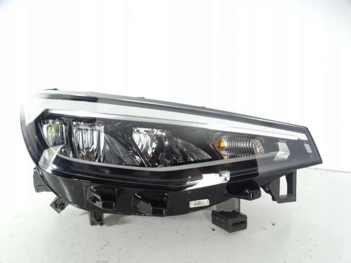 11B941006A Фара правая Volkswagen ID.4 1 поколение (2020-2024) 2020г. | Фото № 1 11B941006A Фара правая Volkswagen ID.4 1 поколение (2020-2024) 2020г. - Фото 1