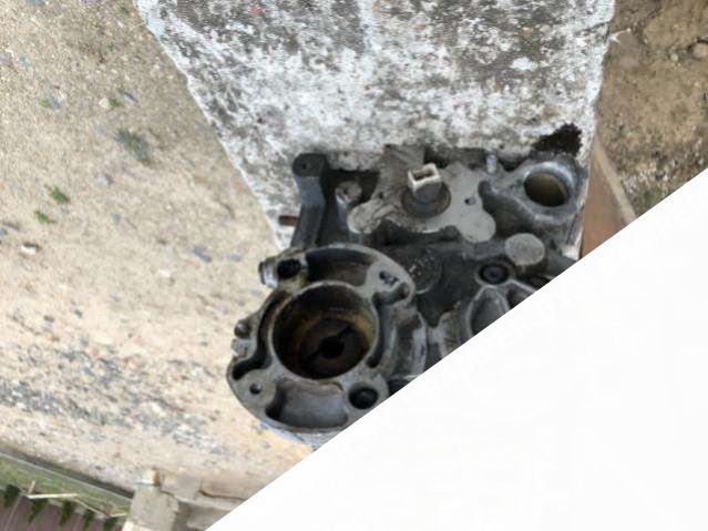 Головка блока цилиндров Audi V8 1992г. | Фото № 3 Головка блока цилиндров Audi V8 1992г. - Фото 3