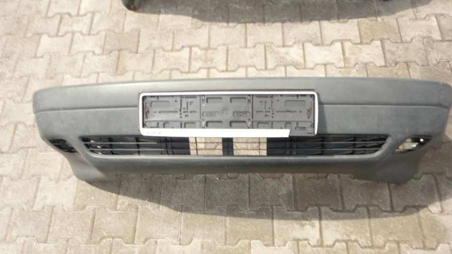 Бампер передний Audi 80 B3/8A 1988г. | Фото № 1 Бампер передний Audi 80 B3/8A 1988г. - Фото 1