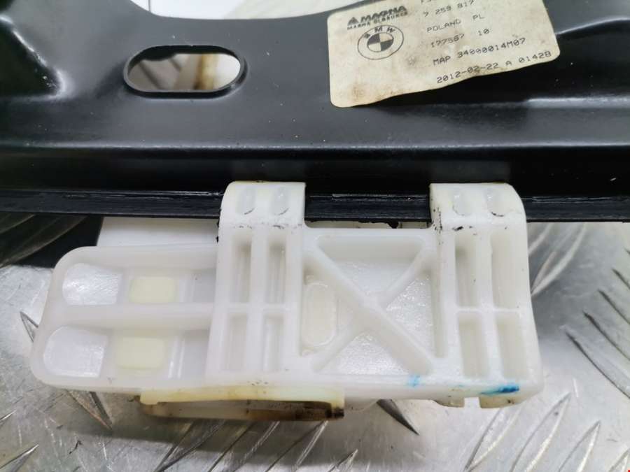 7259817 Стеклоподъемник электрический двери задней левой BMW 3-Series (F30/F31/F34/F35) (2011-2020) Седан 2012г. | Фото № 4 7259817 Стеклоподъемник электрический двери задней левой BMW 3-Series (F30/F31/F34/F35) (2011-2020) Седан 2012г. - Фото 4