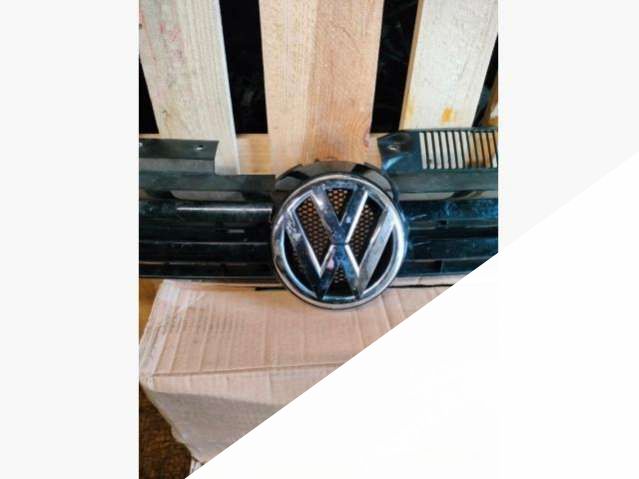 5K0853653 Решетка радиатора  Volkswagen Golf 6 2009г. | Фото № 3  5K0853653 Решетка радиатора  Volkswagen Golf 6 2009г. - Фото 3