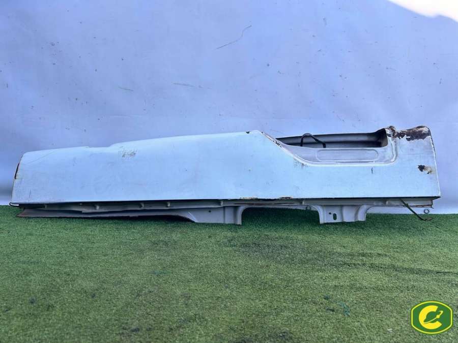 Четверть задняя левая Mercedes Sprinter 1995г. | Фото № 1 Четверть задняя левая Mercedes Sprinter 1995г. - Фото 1