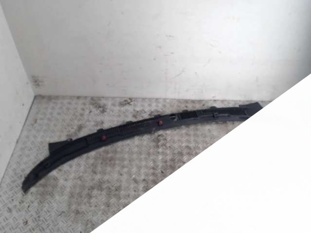 Дождевик Suzuki Baleno (1995 - 2002) Универсал 1998г. | Фото № 2 Дождевик Suzuki Baleno (1995 - 2002) Универсал 1998г. - Фото 2