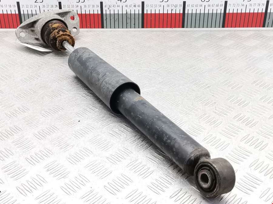 Амортизатор задний левый Volkswagen Touran 1 (2003-2015) Минивэн 2006г. | Фото № 3 Амортизатор задний левый Volkswagen Touran 1 (2003-2015) Минивэн 2006г. - Фото 3