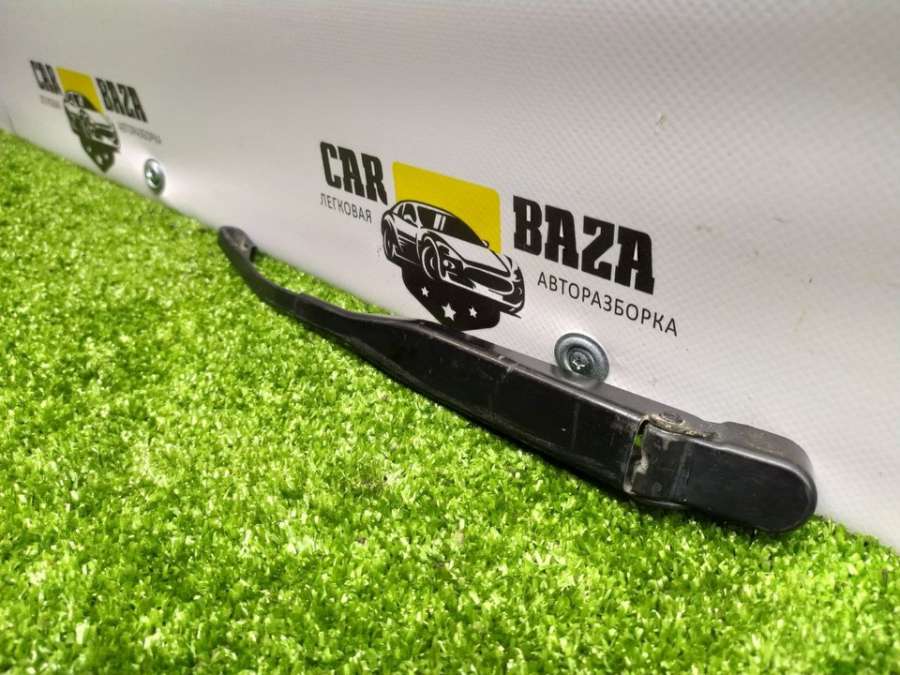 A1688201044 Щеткодержатель задний Mercedes E W210 2001г. | Фото № 5 A1688201044 Щеткодержатель задний Mercedes E W210 2001г. - Фото 5