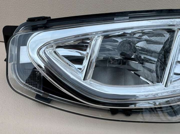LJ6B-15A254-AC Фара противотуманная правая  Ford Kuga 3 поколение (2019-2024) 2019г. | Фото № 3  LJ6B-15A254-AC Фара противотуманная правая  Ford Kuga 3 поколение (2019-2024) 2019г. - Фото 3