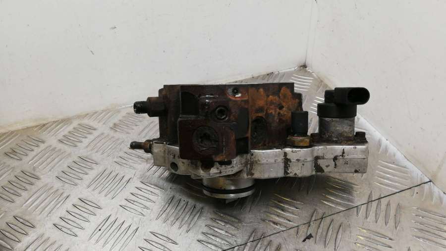 A6480700001 ТНВД  Mercedes-Benz E седан 2003г. | Фото № 5  A6480700001 ТНВД  Mercedes-Benz E седан 2003г. - Фото 5