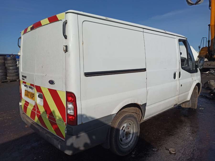 6C1Q9K546AC Форсунка дизельная электрическая Ford Transit 5 (2006-2014) Микроавтобус 2007г. | Фото № 7 6C1Q9K546AC Форсунка дизельная электрическая Ford Transit 5 (2006-2014) Микроавтобус 2007г. - Фото 7