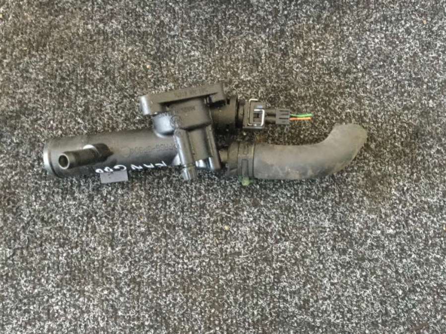 Корпус термостата Renault Kangoo 1 2003г. | Фото № 1 Корпус термостата Renault Kangoo 1 2003г. - Фото 1