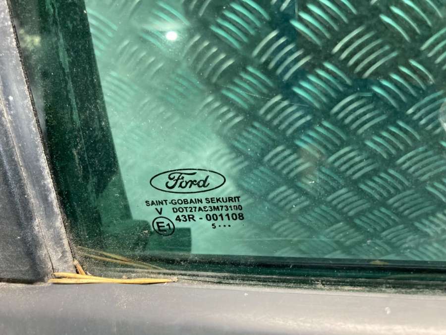 Стекло двери задней правой  Ford C-max 1 2005г. | Фото № 2   Стекло двери задней правой  Ford C-max 1 2005г. - Фото 2