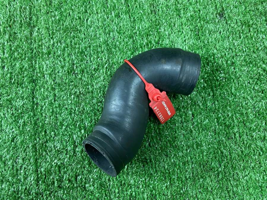 AJ812416LR0107948W938555AD Патрубок (трубопровод, шланг) Jaguar XF X250 CC9 2011г. | Фото № 4 AJ812416LR0107948W938555AD Патрубок (трубопровод, шланг) Jaguar XF X250 CC9 2011г. - Фото 4