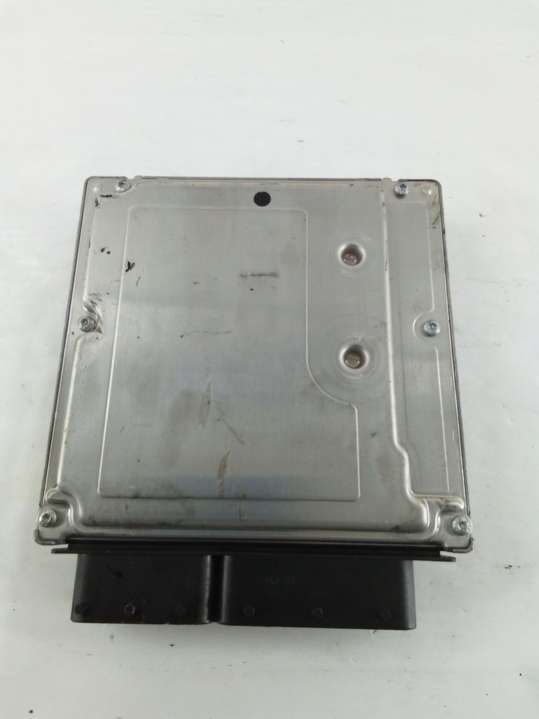 M47D20 7797216 Блок управления двигателем BMW 1 E87/E8/E82/E88 (2004-2007) 2004г. | Фото № 3 M47D20 7797216 Блок управления двигателем BMW 1 E87/E8/E82/E88 (2004-2007) 2004г. - Фото 3