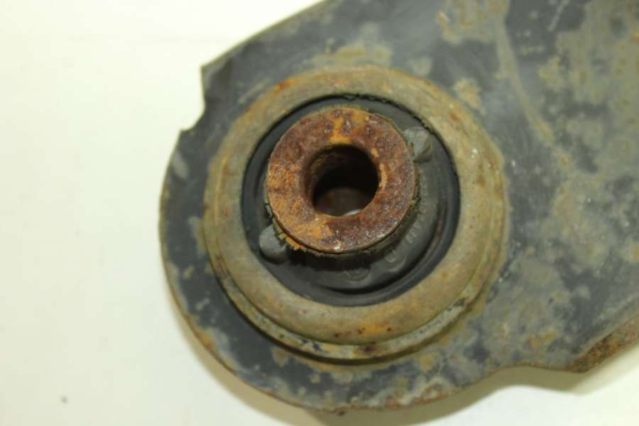 Рычаг передний правый Renault Espace 4 2005г. | Фото № 2 Рычаг передний правый Renault Espace 4 2005г. - Фото 2