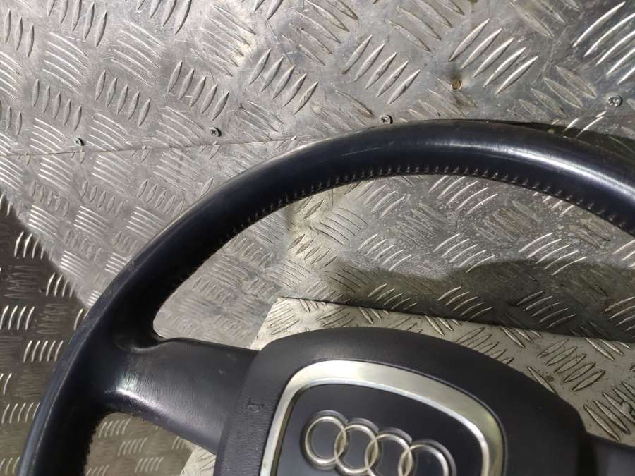 Руль Audi A4 B7 2005г. | Фото № 2 Руль Audi A4 B7 2005г. - Фото 2