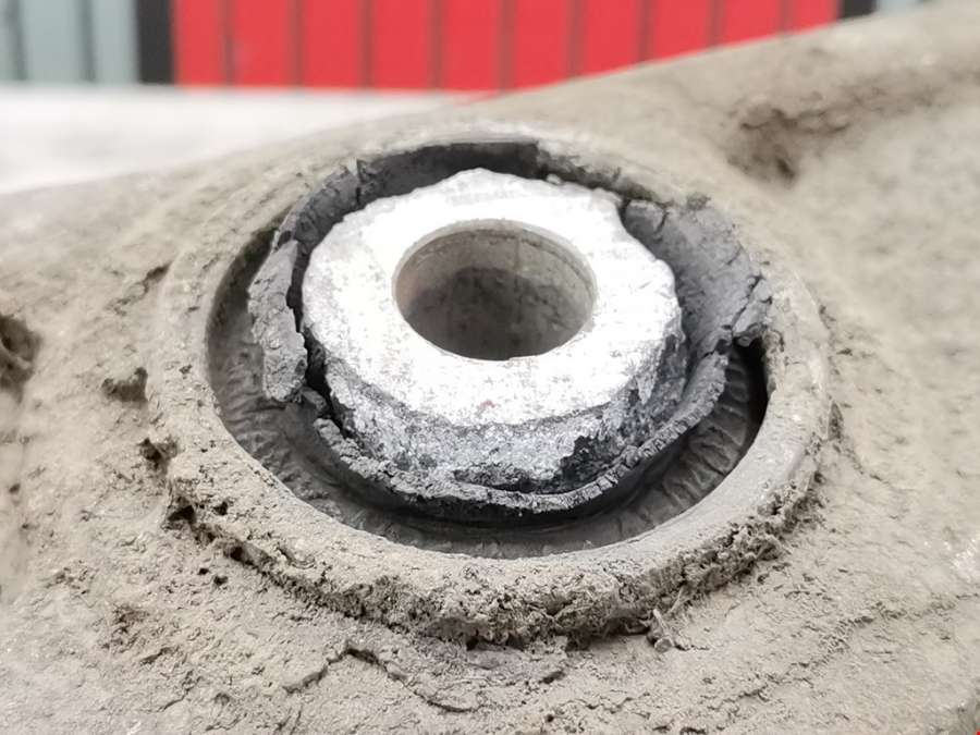 8K0407156B Рычаг передний правый Audi A4 B8 (2007-2015) Универсал 2008г. | Фото № 4 8K0407156B Рычаг передний правый Audi A4 B8 (2007-2015) Универсал 2008г. - Фото 4