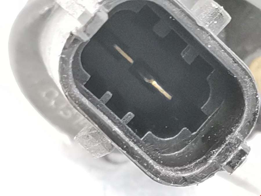 Датчик коленвала Opel Astra H (2004-2014) Хетчбэк 3дв. 2010г. | Фото № 4 Датчик коленвала Opel Astra H (2004-2014) Хетчбэк 3дв. 2010г. - Фото 4