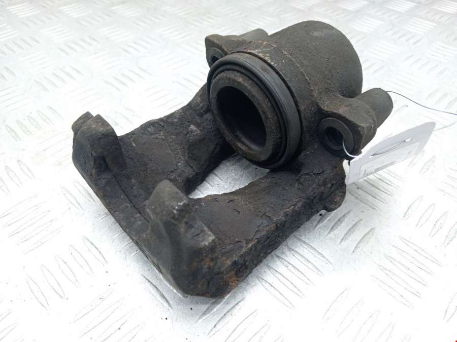 Суппорт передний правый Volkswagen Golf 5 (2003-2008) Хетчбэк 5дв. 2004г. | Фото № 2 Суппорт передний правый Volkswagen Golf 5 (2003-2008) Хетчбэк 5дв. 2004г. - Фото 2