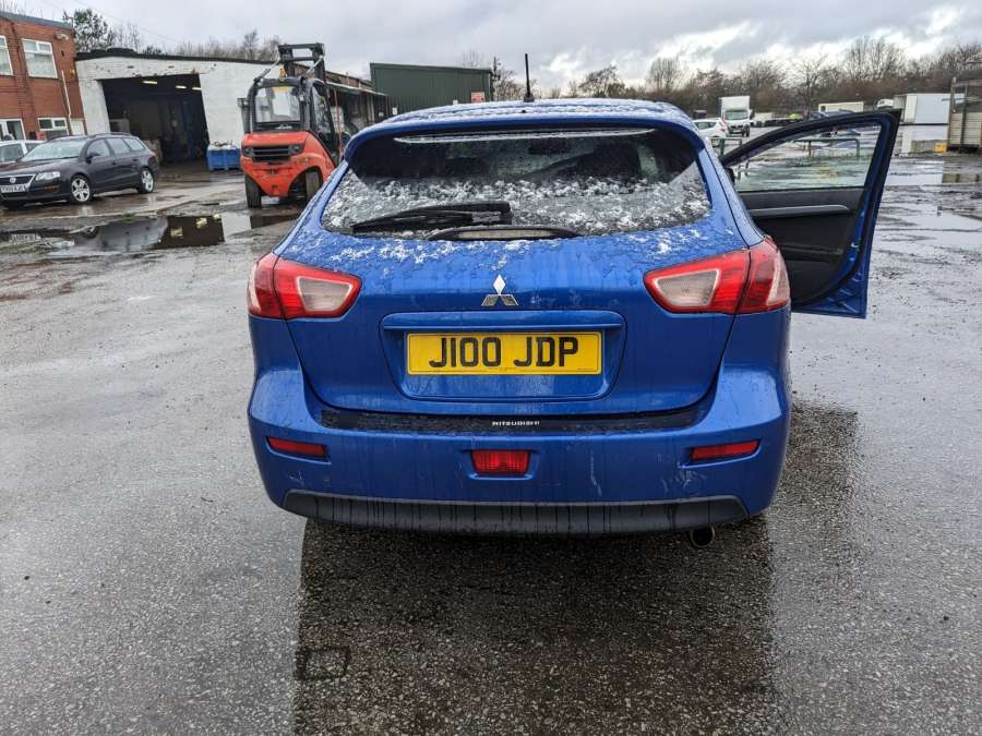 Петля двери передней правой Mitsubishi Lancer 10 (2007-2017) Хетчбэк 5дв. 2010г. | Фото № 6 Петля двери передней правой Mitsubishi Lancer 10 (2007-2017) Хетчбэк 5дв. 2010г. - Фото 6