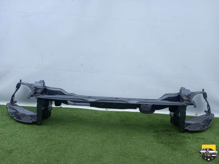 Передняя панель крепления облицовки (телевизор) Volvo C30 2010г. | Фото № 5 Передняя панель крепления облицовки (телевизор) Volvo C30 2010г. - Фото 5