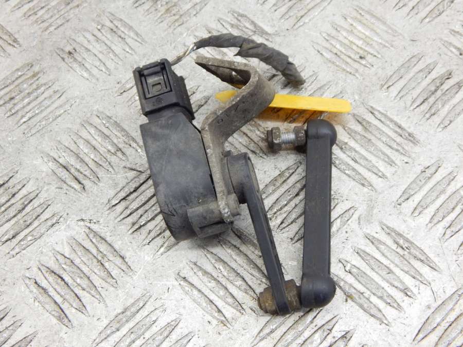 37 14 6 784 075 6784075 Датчик положения кузова BMW 7-series (F01/02) 2010г. | Фото № 3 37 14 6 784 075 6784075 Датчик положения кузова BMW 7-series (F01/02) 2010г. - Фото 3